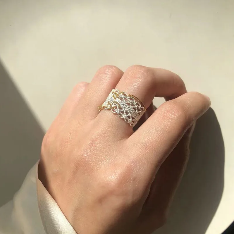 

Japanese and Korean Temperament White Hollow Ring Wide Lace Open Ring Index Finger Rings Female