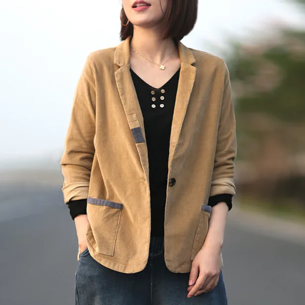 

Autumn jackets Women Loose Retro Corduroy Coat 2019 New Ladies Tops Cardigan Long-sleeved Button pocket Casual jackets Tops