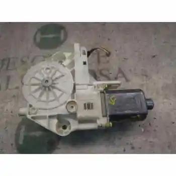 

WINDOW MOTOR FRONT LEFT Ford Focus SALOON (CHAP) [BP021] 0130822217 Bosch 2 WIRES