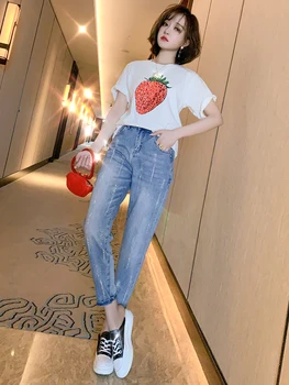 

Trendy Fresh Strawberry Printed T-shirt Top + Hot Drilling High Waist Jeans Suit Women's Fashion Summer New Style