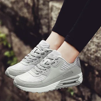 

2020 Fashion Casual Women Vulcanize Shoes Clunky Sneakers for Female Walking Shoes Flat Lace Up Trainers Ladies Tenis Feminino