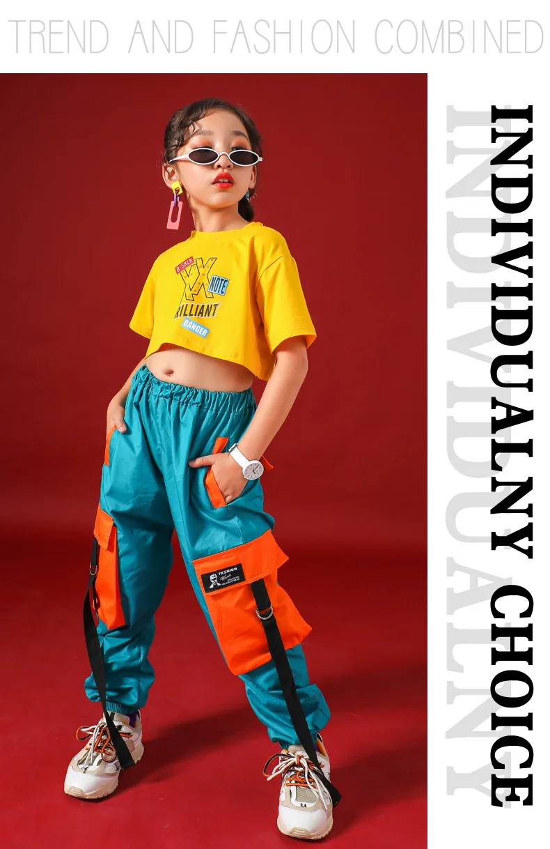 Детские комплекты в стиле хип-хоп одежда для девочек футболка с короткими рукавами и круглым вырезом длинные штаны с большими накладные карманы Детский костюм, одежда