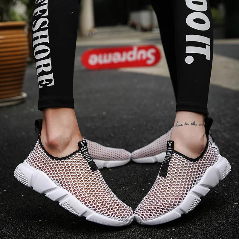 36-48 Tenis Mujer г. Легкие гибкие женские теннисные туфли zapatos mujer мужские спортивные туфли chaussures femme Tenis Masculino