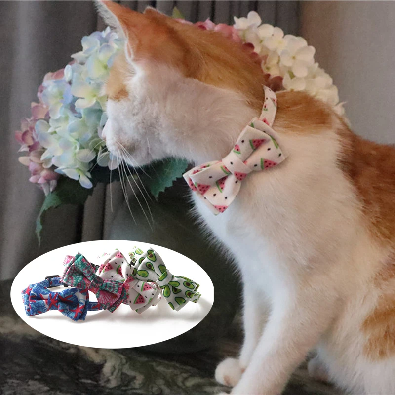 

Cat Collar Breakaway with Bell and Bow Tie, Plaid Design Adjustable Safety Kitty Chihuahua Bowknot Collars Pets Supplies