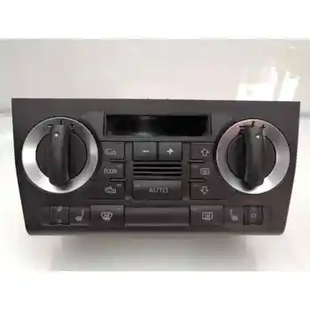 

8P0820043AD5PR COMMAND HEATING/AIR CONDITIONING AUDI S3 (8P)