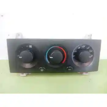 

P55115904 COMMAND HEATING/AIR CONDITIONING JEEP GR. CHEROKEE (WJ/WG)
