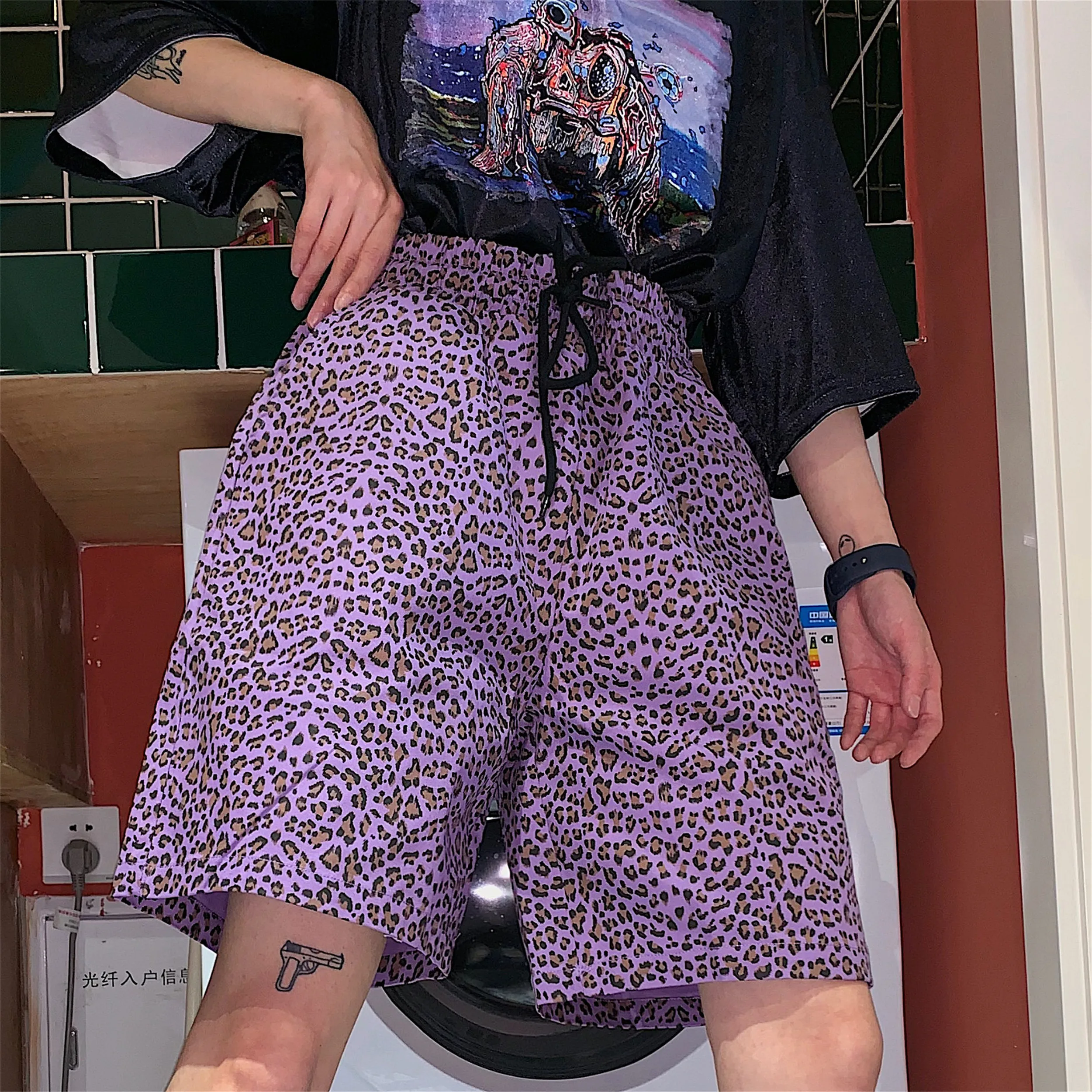 

Yellow Purple Leopard Drawstring High Waist Loose Straight Knee Short Pant Harajuku Plus Size Jogger Casual Trouser Streetwear