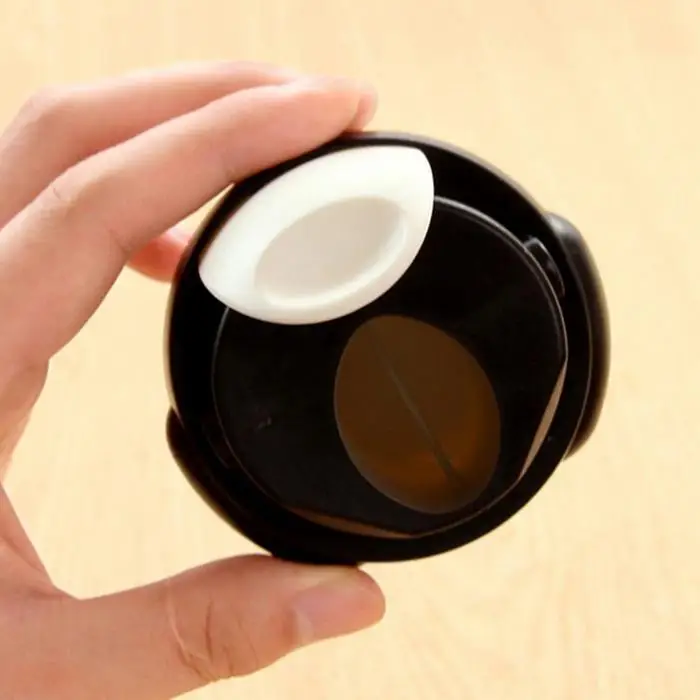 New Pocket Plastic Panda Design Automatic Toothpick Home Black White Holder Dispenser Box