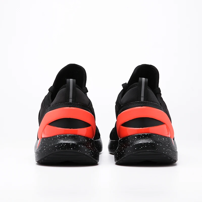 Мужские кроссовки KELME черные спортивные для бега повседневные дышащие