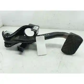 

A2042902001 BRAKE PEDAL MERCEDES C CLASS (W204) SALOON