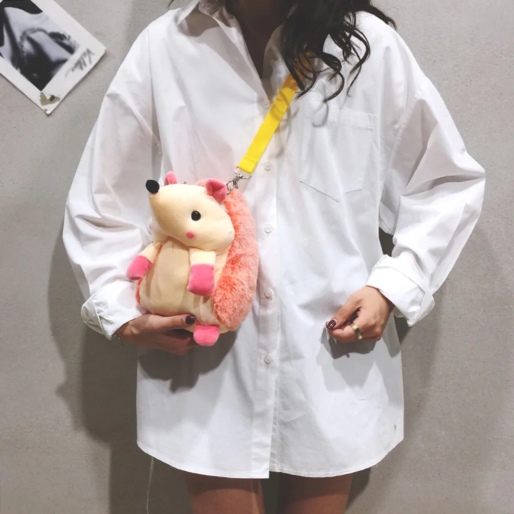 

Fashion 2019 Women Flannel Shoulder Bag Female Ladies Soft Cartoon Animal Small Handbag Cute Hedgehog Crossbody Pack Sac A Main