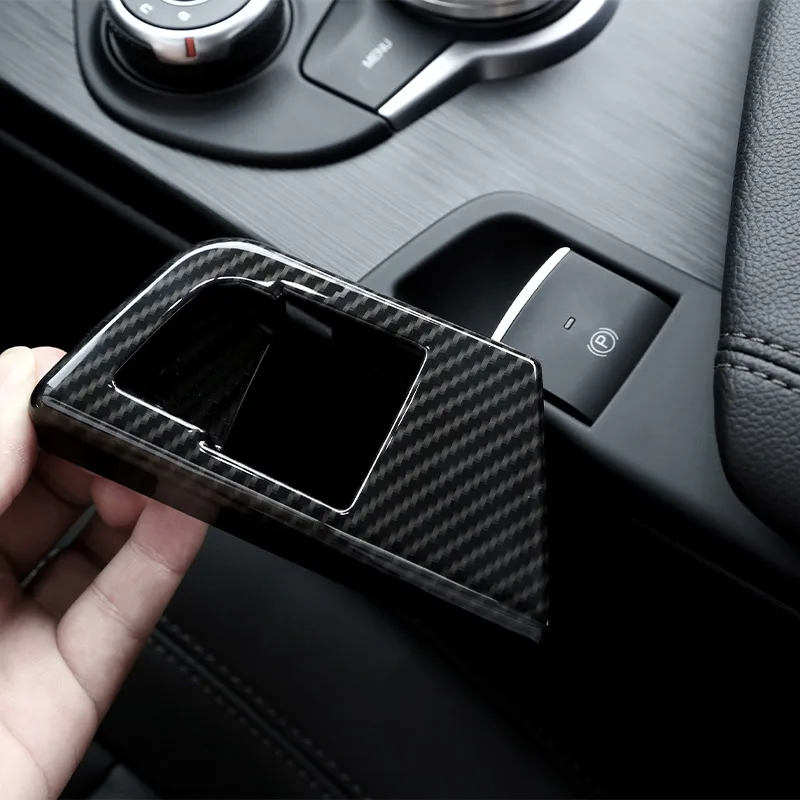 

Для Alfa Romeo Giulia 2017 2018 2019 ABS Chrome Carbon fiber Electronic украшение ручного тормоза Cover Trim P Shift Sequin