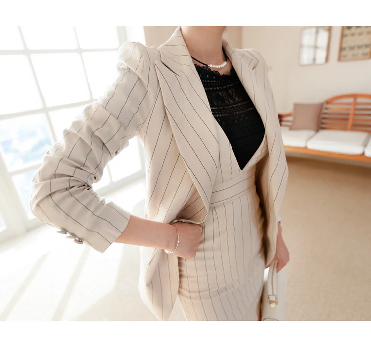 feminino com uma saia blazer conjunto senhoras