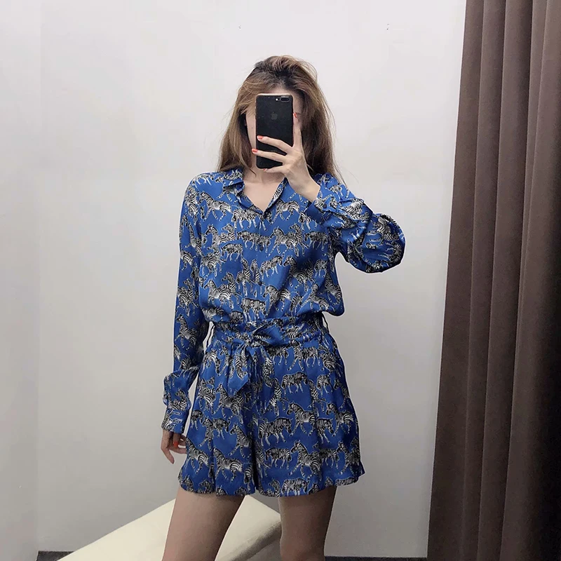 

Printed Zebra Shirt + Short Pants Female Set Fashion Loose Temperament Waist Bow Retro Loose Long Casual Women Hot Pants