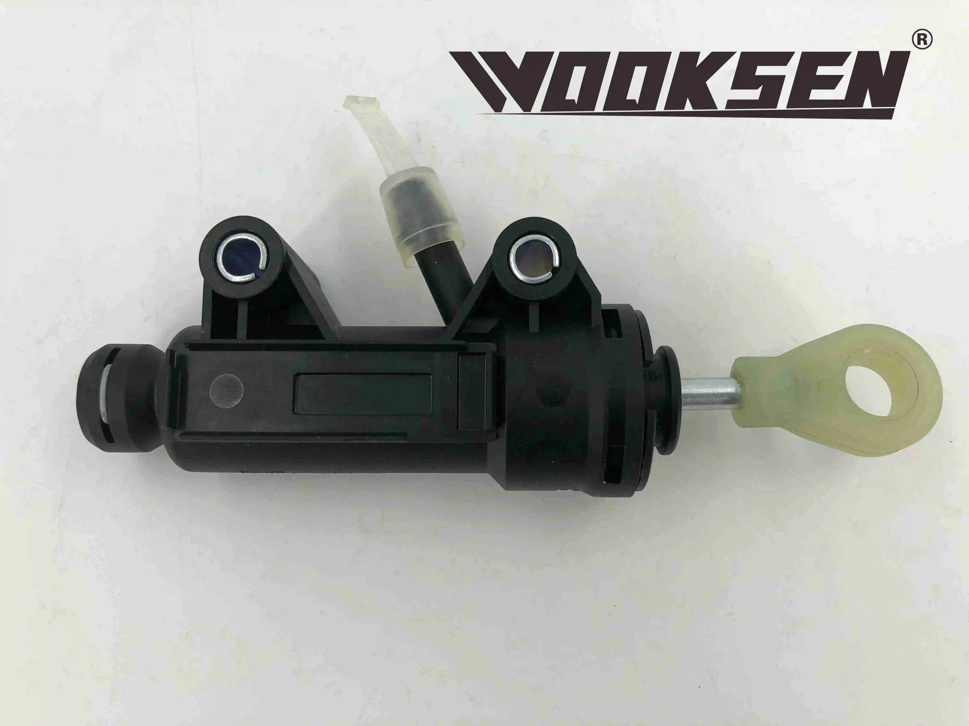 Clutch Master Cylinder 21526773670 6773670 For Bmw3 5 X3 X5 Z4 Z8