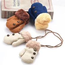 Новое поступление, зимние вязаные перчатки для маленьких мальчиков и девочек, плотные теплые рукавицы с веревкой, перчатки для детей ясельного возраста