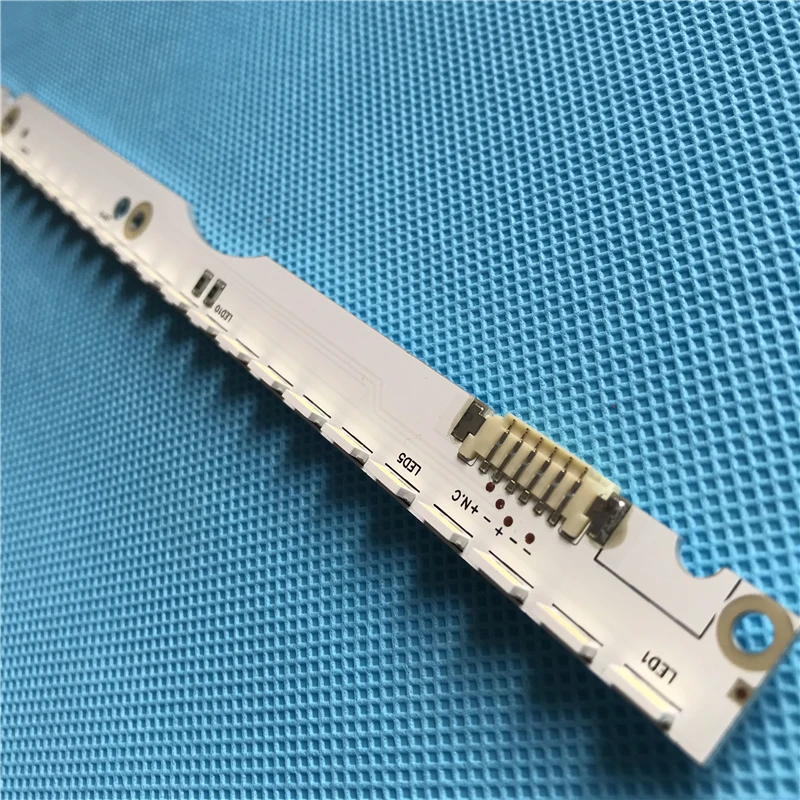 

LED Backlight strip 44lamp For 32"TV 2012svs32 7032nnb 2D V1GE-320SM0-R1 32NNB-7032LED-MCPCB UA32ES5500 LE32OCSM-C1 UE32ES5557K