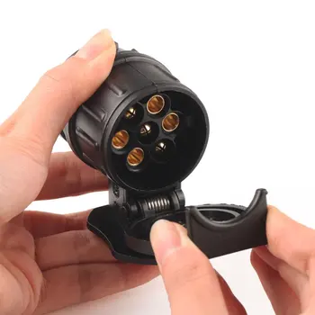 

Car Trailer Truck 13 Pin to 7 Pin Plug Adapter Converter Tow Bar Socket Black