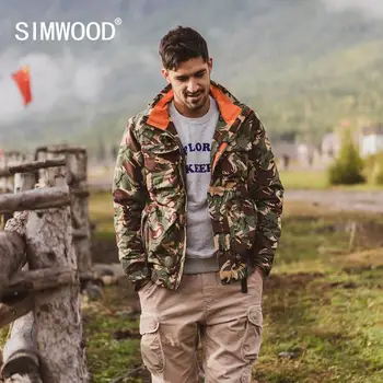 

SIMWOOD 2020 Winter New Parkas men hooded multi pockets cargo coats Camouflage fashion warm fleece plus size jackets SI980715