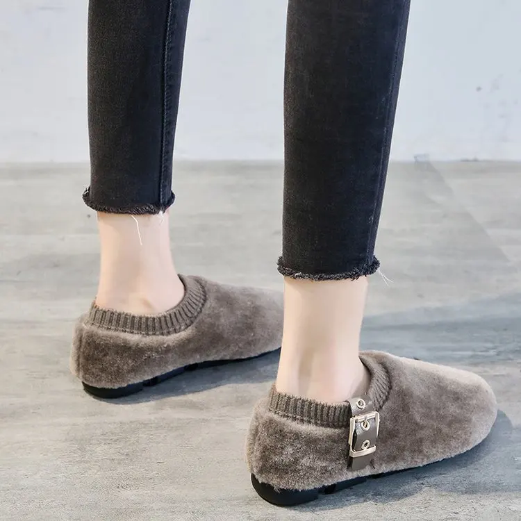 

New Style Lambs Wool Fur Buckle Fluffy Shoes Woolen Cotton Side Scoop Bootie Flat Top Shoes Knitted Moccosins WOMEN'S Shoes