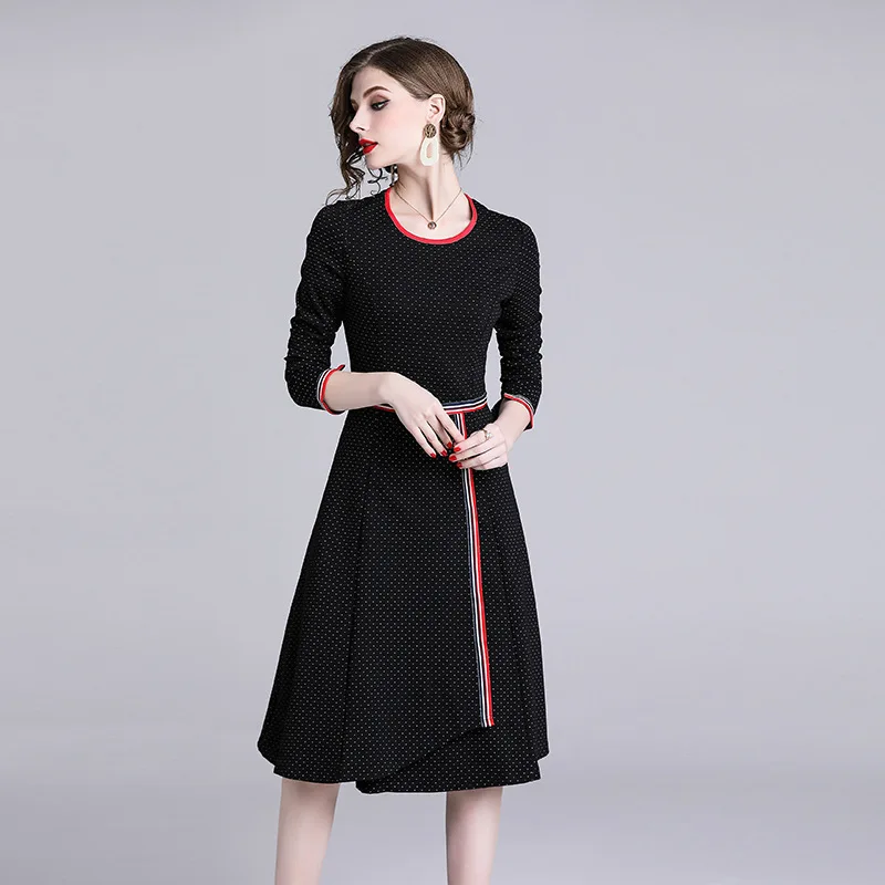 

2019 Spring New Style Medium Waist Dotted New Style Black And White with Pattern Big Skirt Ninth Sleeve a-Fashion Dress