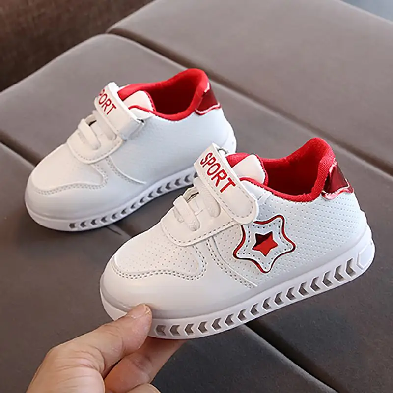 Children Casual Shoes Boys Girls Fashionable Star Print LED Light Net Breathable Soft Running Sports Walking Shoes - Цвет: Красный