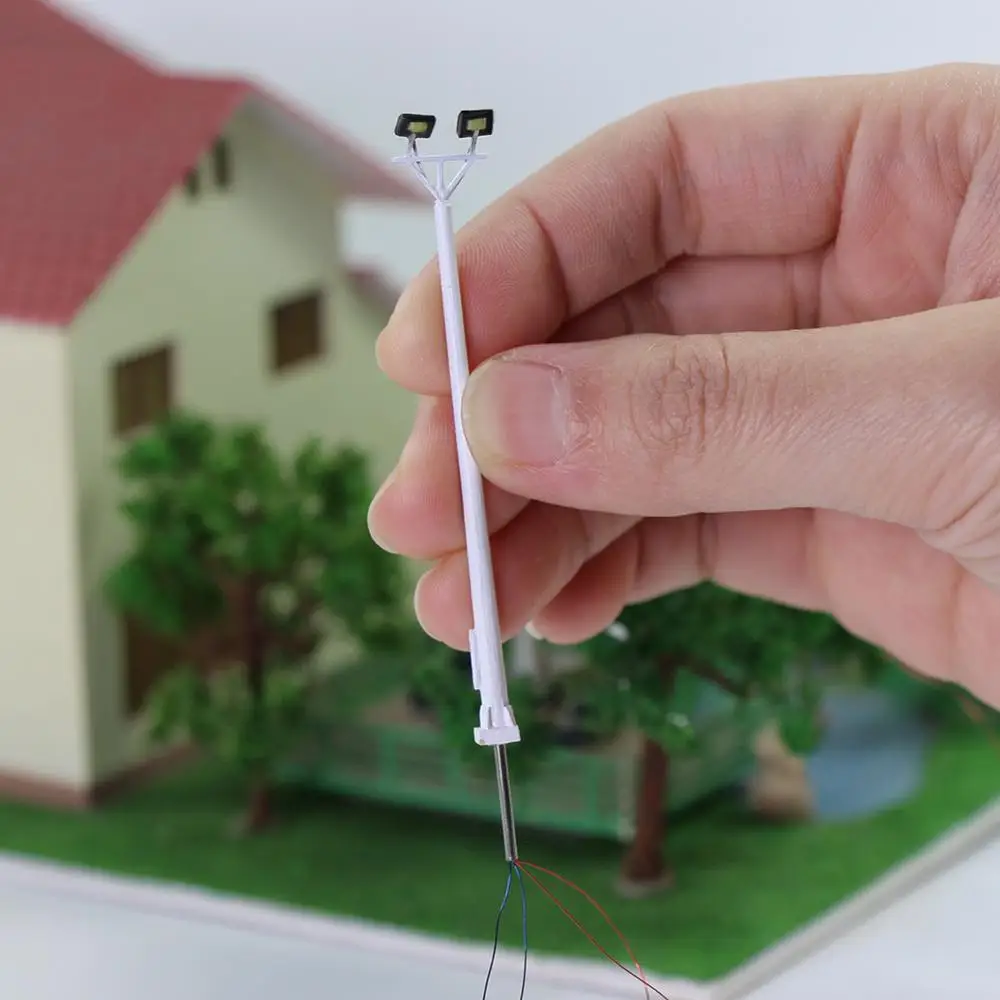 Evemodel 5Pcs Model Railway N Scale Plaza Lamppost Two-Leds 6.7Cm 1:160 Lampioni Per Parchi Giochi Bianco Brillante Lsl07N