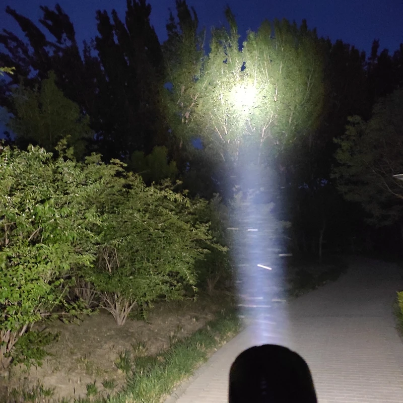 

New 40W HID FIRE-FOXES2 FF2Xenon Flashlight Long Range High Illumination Hunting 4000 Lumen Mountaineering Scan Strong