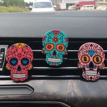 

Sugar Skull Auto Air Conditioner Outlet Decoration Skull Perfume Clip Air Freshener Car Tuyere Fragrance Car Ornament 18 styles