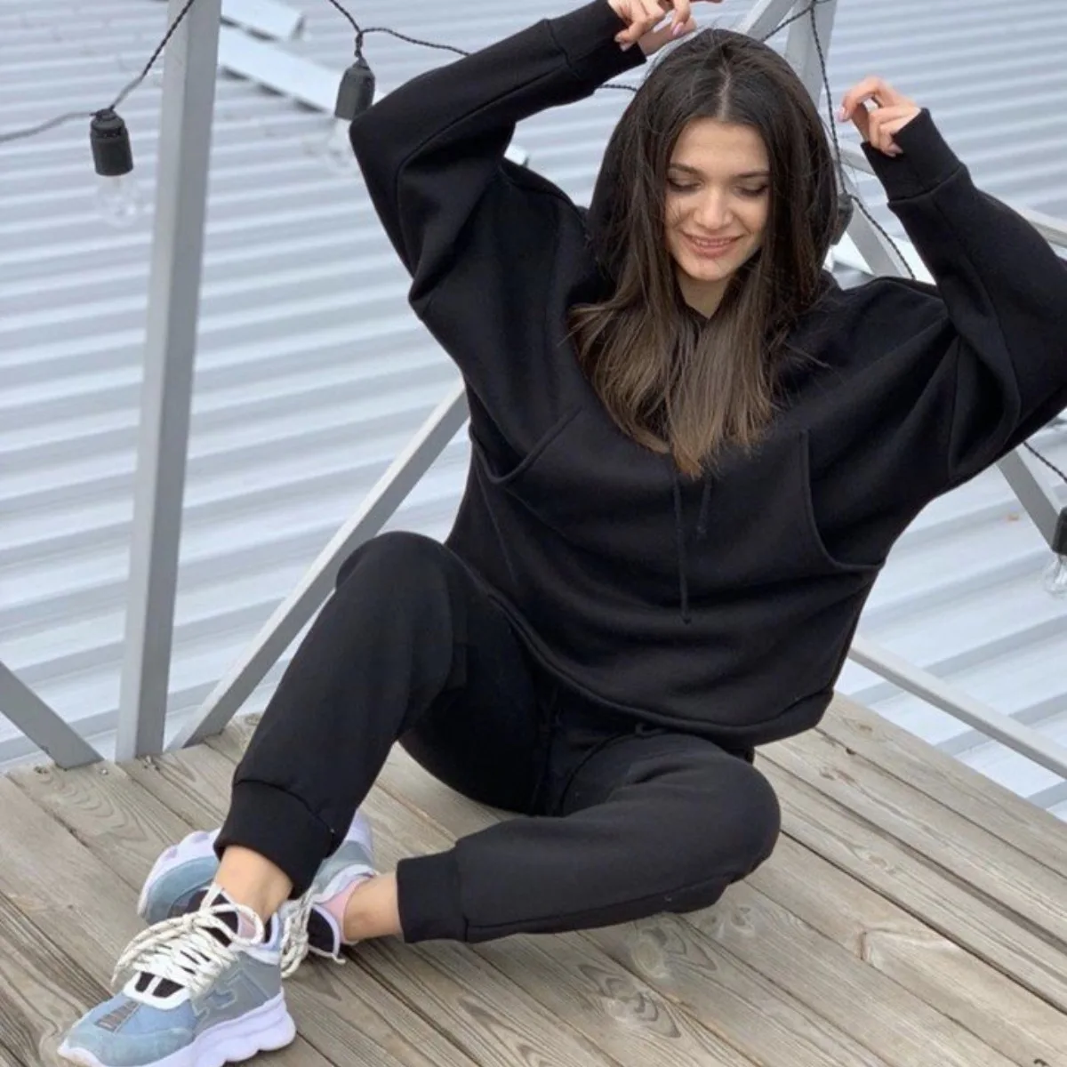 Cool Girls Two Piece Set Top and Pants European Style Sweatsuit Woman Autumn Winter Casual Tracksuit Cool Girls Two Piece Set Top and Pants European Style Sweatsuit Woman Autumn Winter Casual Tracksuit