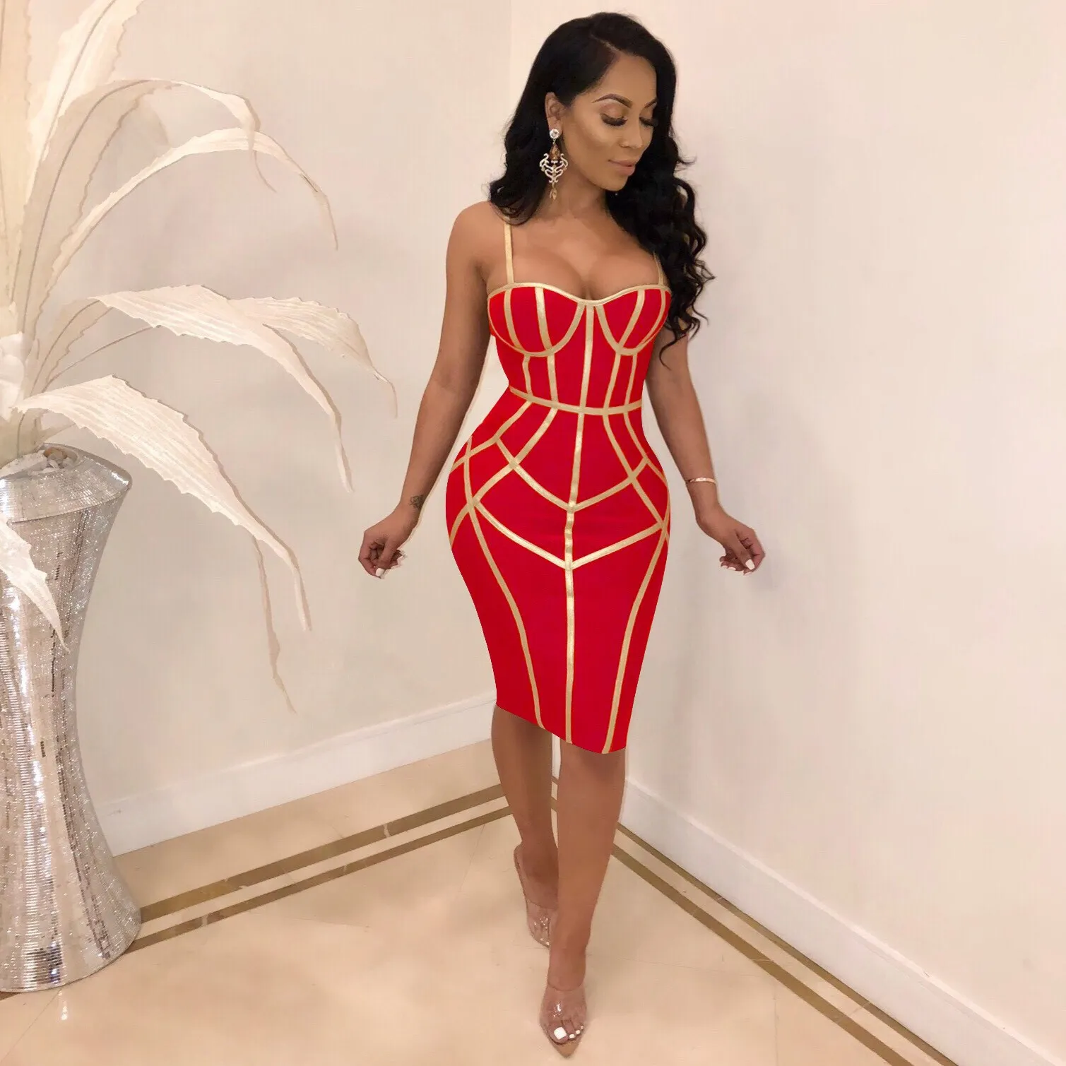 

2019 Fashion New Women Geometry Sexy Package Dress Spaghetti Strap Sleeveless Bodycon Dress Clubwear Striped Slim Party Dress