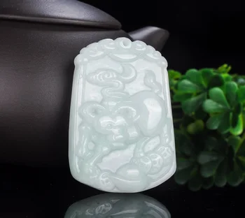 

Natural Emerald Zodiac Square Pendant