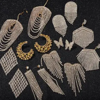 

Dvacaman Elegant Fashion Gold Color Full Rhinestone Tassel Long Drop Earrings Shiny Crystal Statement Earrings for Women Jewelry
