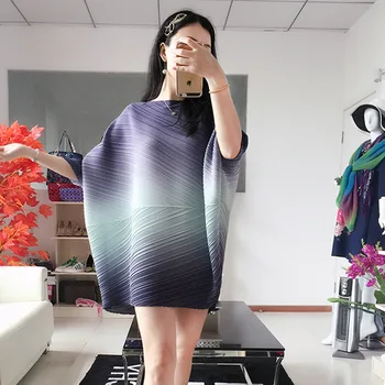 

Pleated Bat Sleeve Dress Women's Early Fall New Miyake Print Gradient Pattern Loose Large Size