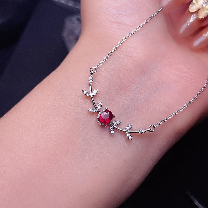 

New design, 925 pure silver natural ruby necklace.Popular women's Necklace