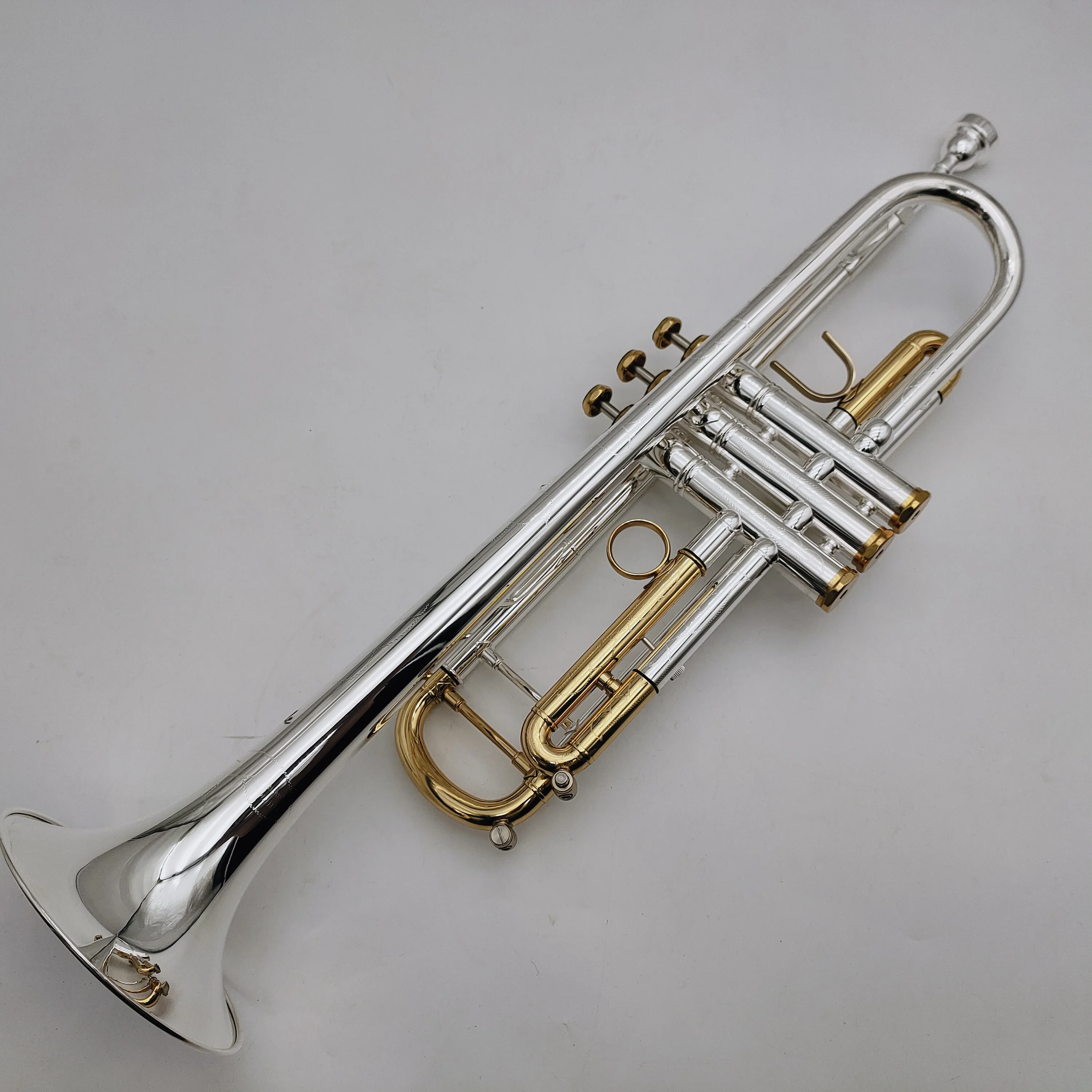Горячая Распродажа искусственная труба B плоская Посеребренная
