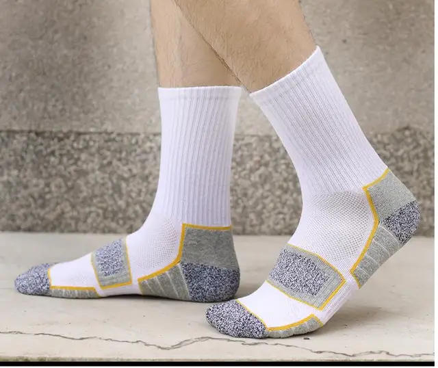 Calcetines De Senderismo Antiampollas De Lana Merino DANISH ENDURANCE - Unisex, Transpirables Y Con Compresión