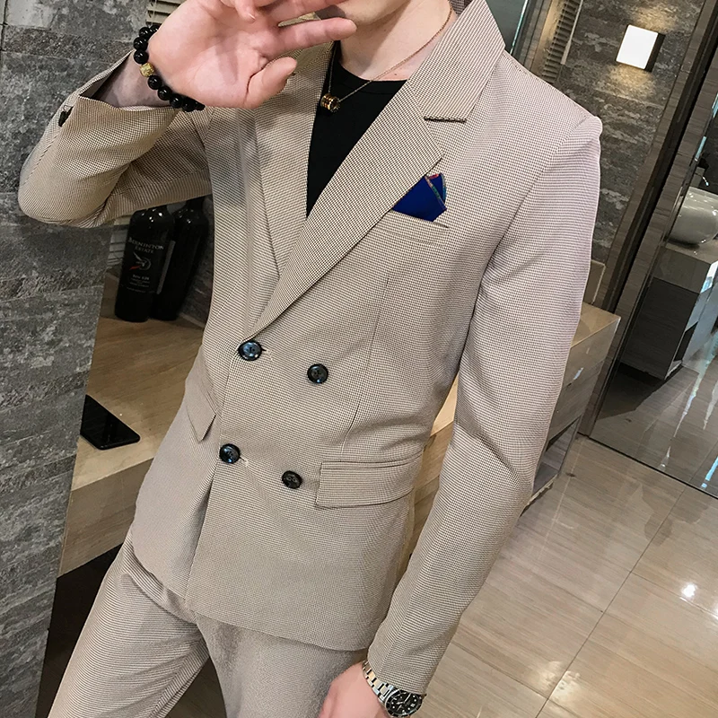 2019 autumn new men's fashion double-breasted plaid suit two-piece suit (blazer + suit pants) men's fashion slim casual suit 2019 autumn new men's fashion double-breasted plaid suit two-piece suit (blazer + suit pants) men's fashion slim casual suit