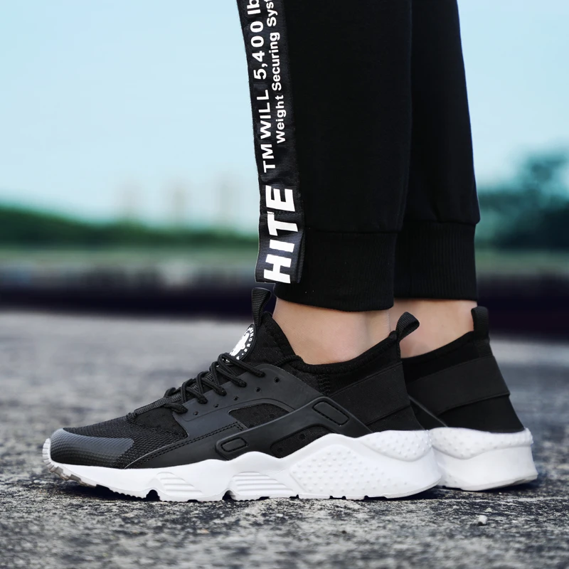 Breathable Running Shoes for Man Black White Sport Shoes Men Sneakers Zapatos Corrientes De Verano Red Chaussure Homme De Marque - Цвет: 1627 Black White