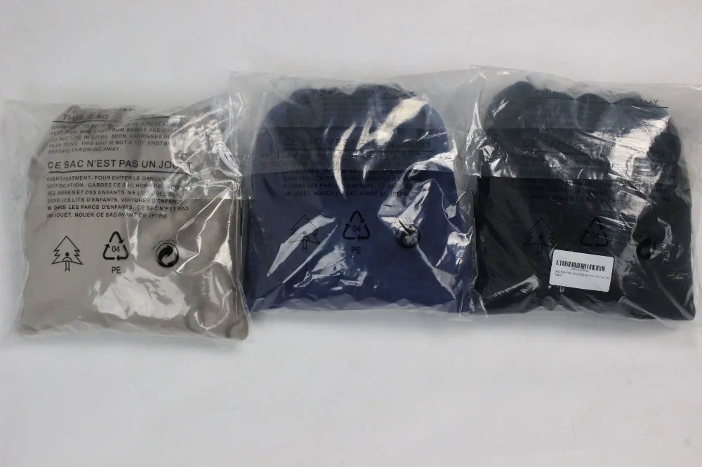 9761941499_1898915400