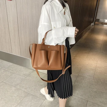 

2020 New Arrival Women Bag High Quality Shoulder Bag Ins Popular Woman Sling Bag Pure Color Basic Easy Matching Large Capacity