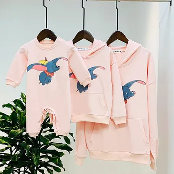 

Family Look 2019 News Christmas Sweaters Dinosaur Cartoon Mommy and Me Clothes Baby Girl Boy Family Matching Clothes Xmas C0660