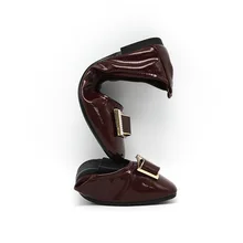 Обувь на плоской подошве; женские повседневные водонепроницаемые Мокасины с закрытым носком; модные Лоферы без застежки с квадратным носком; обувь на плоской подошве с металлической пряжкой и кристаллами; Zapatos De Mujer