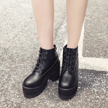 

South Korea thick heel and thick bottom short tube boots new waterproof platform round head lace up high heel