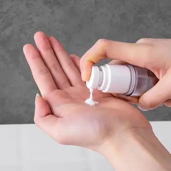 

Transparent Travel Sub-Bottle Set Press Type Watering Can Spray Bottle Lotion Hydrating Spray Bottle Lotion Empty Bottle PU2