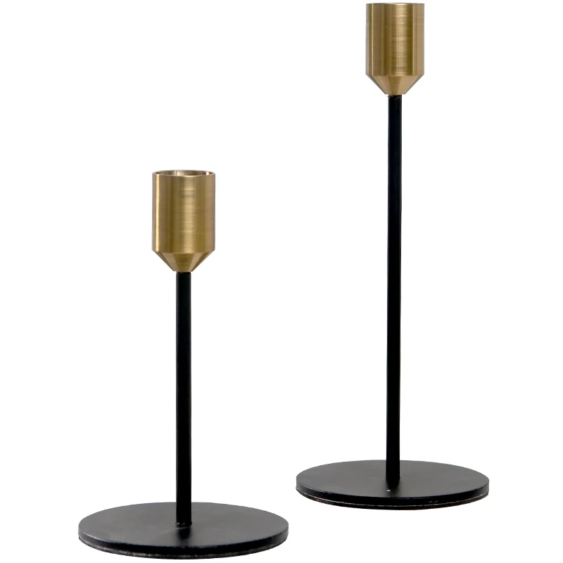 

Northern European Ins Style Light Luxury Metal Candlestick Decoration Romantic Retro Coffee Model Room Candle Holder Candelabra