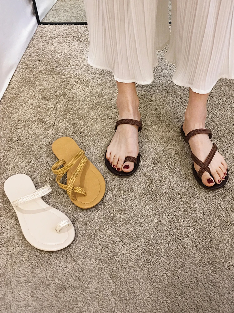 

Sandals and slippers women wear 2020 new fashion wild clip toe fairy style soft bottom open toe flip flops