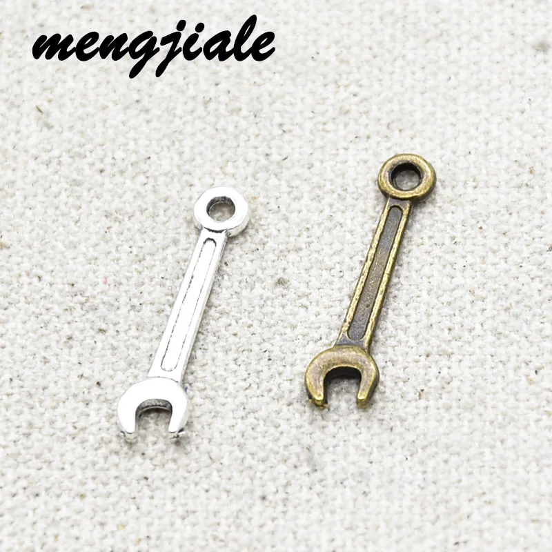 

40 шт.; Оптовая продажа; Детское нижнее белье из двух Цвет Винтаж ключ, дюймовый стандарт амулеты из сплава в виде металлического инструмента Кулоны из нержавеющей стали для DIY ювелирные изделия ручной работы для производства комплектующих для 24*6 мм