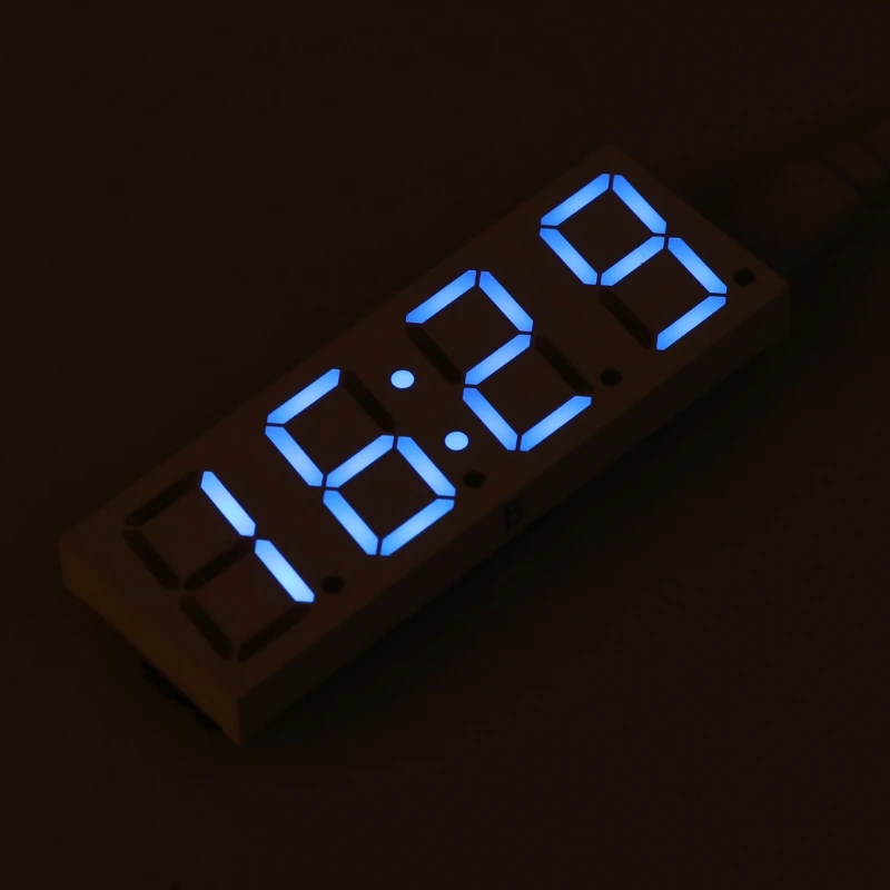 DS3231 электронные DIY 0,8 дюймов матричный светодиодный часы, набор для самостоятельной сборки на 4 цифры по ценам от производителя Дисплей 5V Mciro зарядных порта USB для автомобиля часы 77UC
