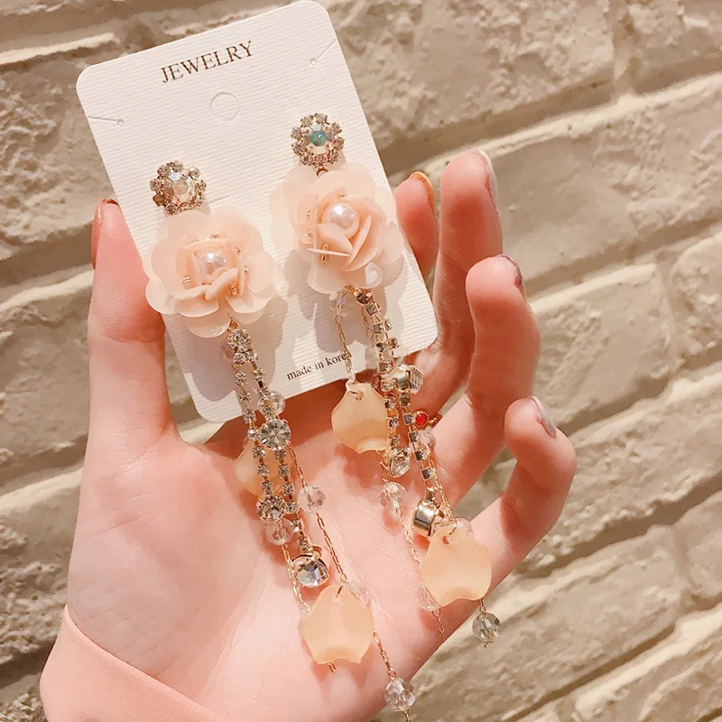 

MENGJIQIAO 2019 nouveau la mode rose fleur boucles pour les femmes mode cristal gland